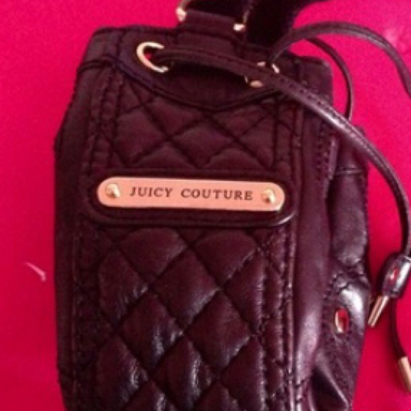 JUICY COUTURE Gold & Black Quilted Crossbody Purse - Picture 3 of 3