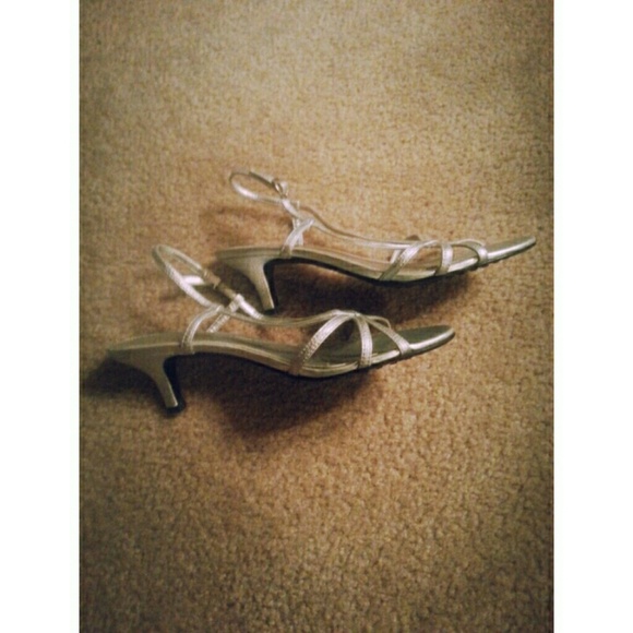 Prom Shoes - Picture 2 of 4