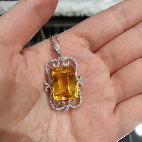 🎊😘yellow topaz natural