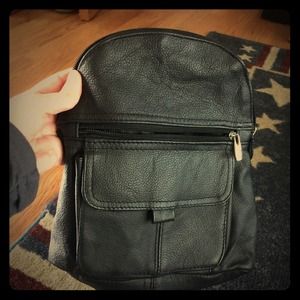 Black small leather shoulder bag