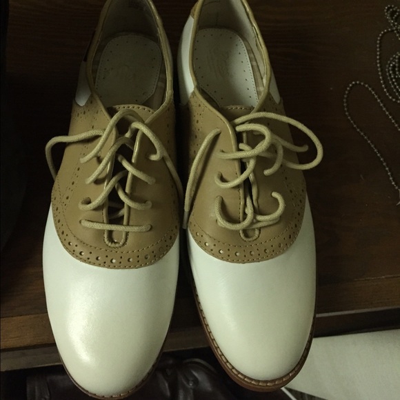 *NEW* Bass Women's Enfield Saddle Shoe💁