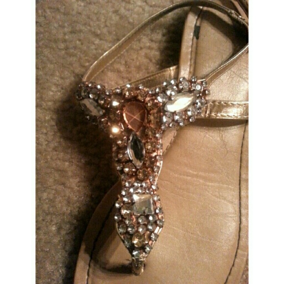 Rhinestone flip flops - Picture 3 of 4