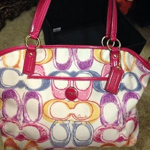 Colorful shoulder bag