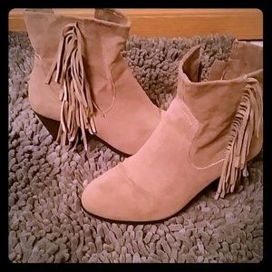 *Stylish Ankle Boots*