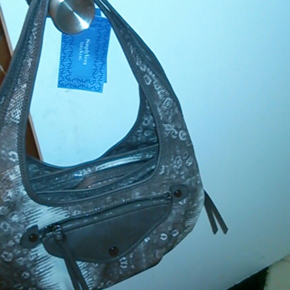 Purse - Picture 2 of 3