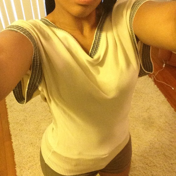 Shirt - Picture 2 of 3