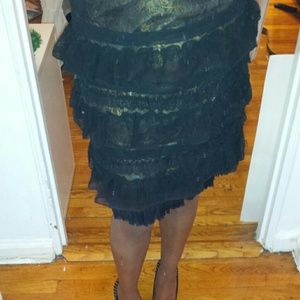 TOCCA Ruffled black knee length skirt w/gold