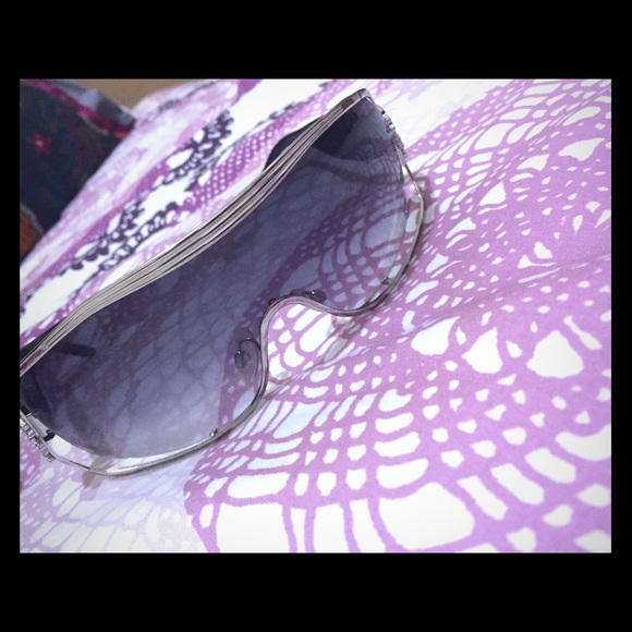 Roberto Cavalli Accessories - Authentic Roberto Cavalli Sunglasses