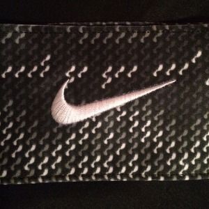Nike Fury Headband