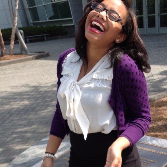 H&M tied short sleeved blouse!