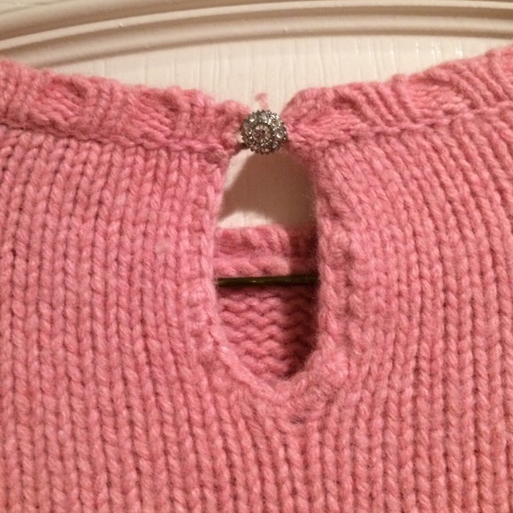 SOLD Pink gap sweater - Picture 4 of 4