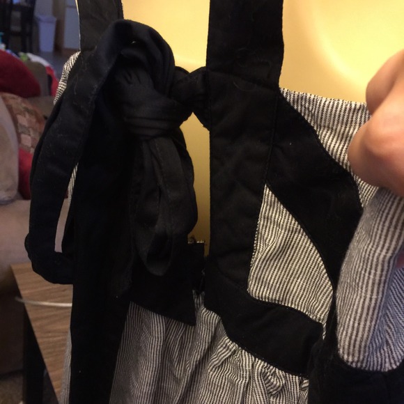 Dress - Picture 3 of 3