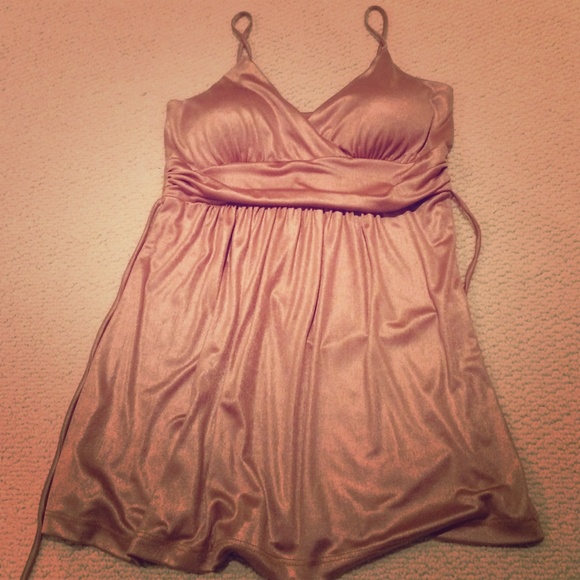 Sexy Gold Top