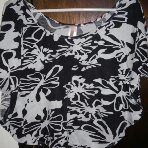 Butterfly Wing crop Top