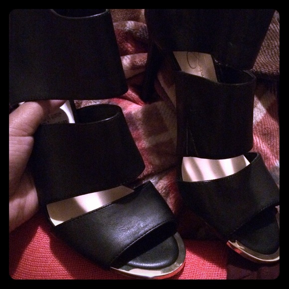 Shoes heels