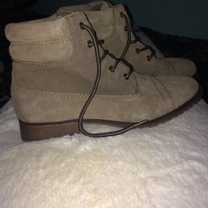 Steven Madden Booties