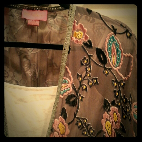 Betsey Johnson Tops - Betsey Johnson kimono robe/ wrap tunic