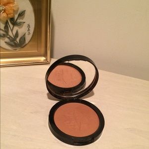 Sephora Bronzer!