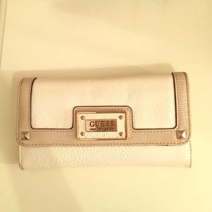 Guess Wallet
