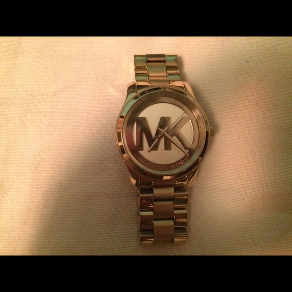 Michael Kors watch!! *RESERVED*