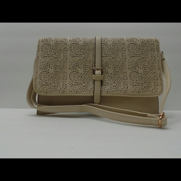Tan laser cut clutch - Picture 2 of 2