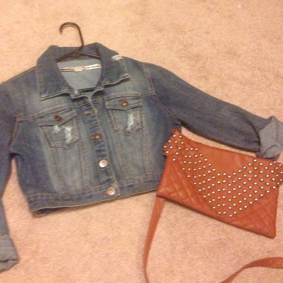 JEAN JACKET 💙 - Picture 3 of 3