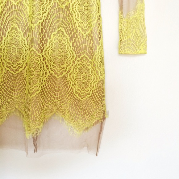 🚫S O L D🚫🎉🎉HP! Yellow mesh dress - Picture 4 of 4