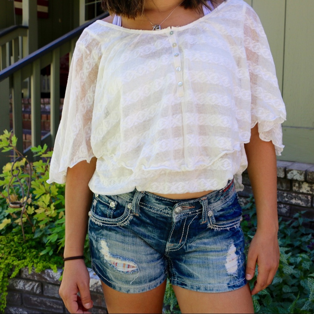 Lace free people shirt, super cute on☺️