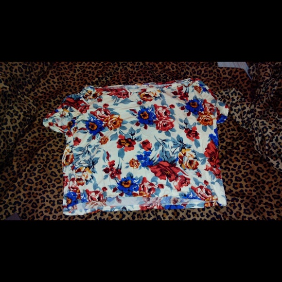 Floral crop top