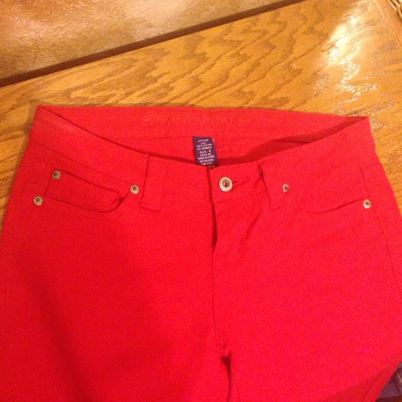 Red stretchy skinny jeans - Picture 3 of 4