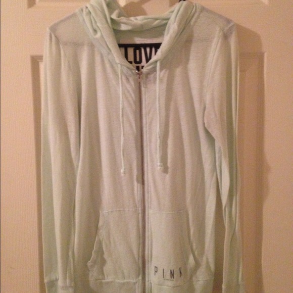 Light weight zip up