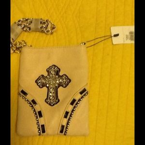 Cream Cross body purse!