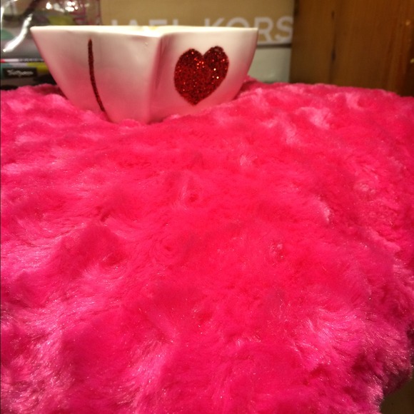 Hand painted and glittered I <3 u Mothers Day gift