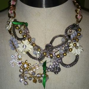 Authentic Betsey Johnson statement necklace