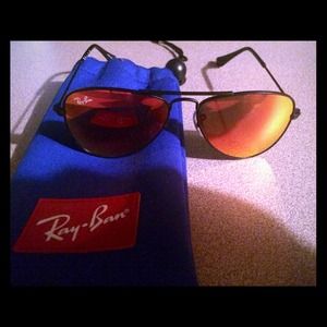 RayBan Juniors Aviators - Kids - Fits Small Adult!