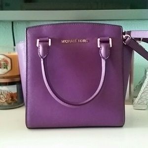 !!ONE DAY SPECIAL!! Michael Kors purple crossbody