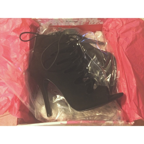 Never Worn 'Jigsaw' Black Lace-Up Ankle Boots