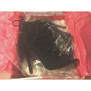 Never Worn 'Jigsaw' Black Lace-Up Ankle Boots