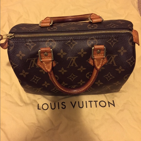 SOLD!!! 💯 authentic LV speedy 25 - Picture 1 of 3