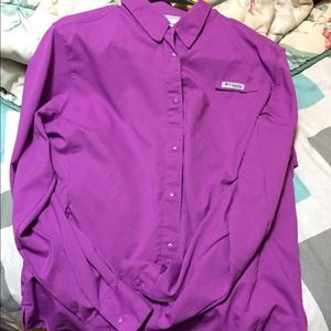 Women's Columbia shirt