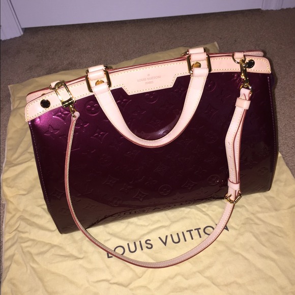 💯 authentic LV Brea GM In ROUGE FAUVISTE - Picture 2 of 4