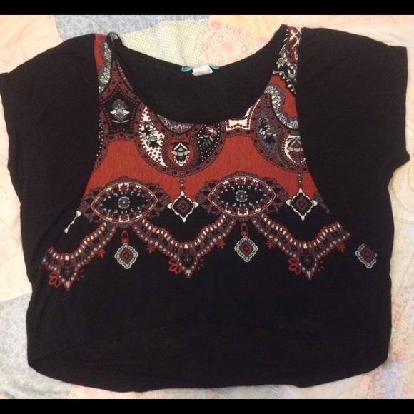 Top - Picture 2 of 2