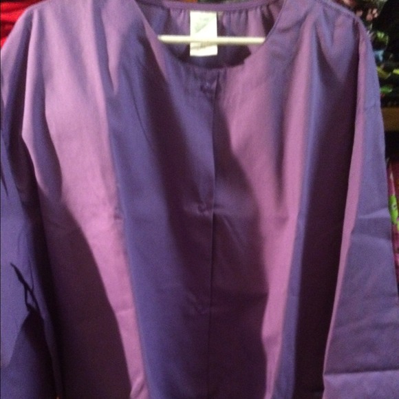 Brand-new scrub jacket