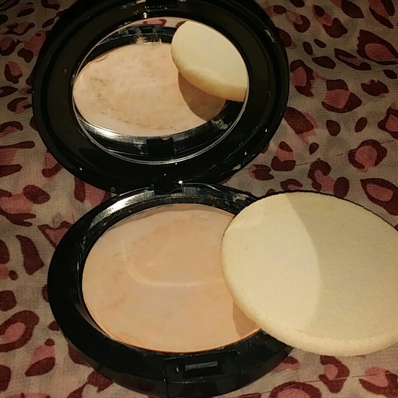 MAC BB Compact