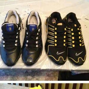 Blue men's Nike shox