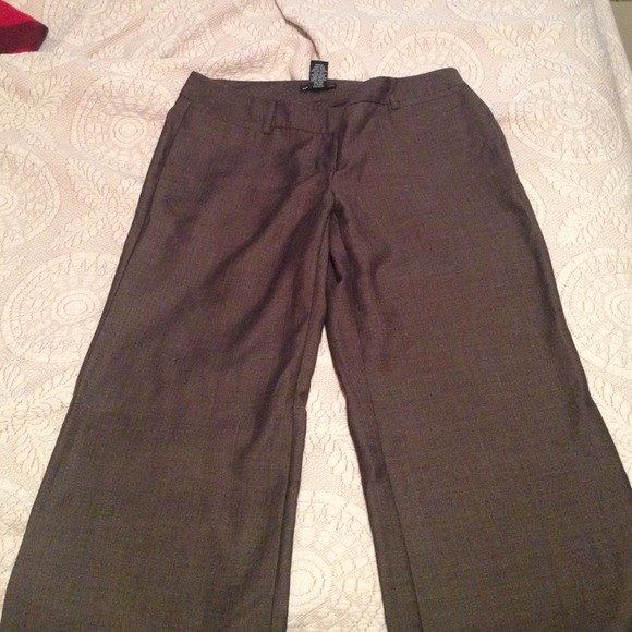 New York & Company Dress Pants Brown 4 Petite