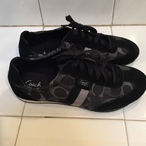 Coach Kinsley sneakers excellent condition