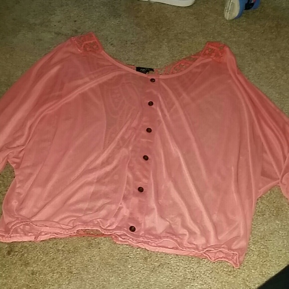 Rue 21 pink crop top with lace size xl
