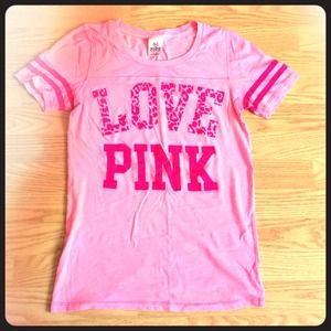💋TOP PICK💋 VS PINK Love Pink Tshirt