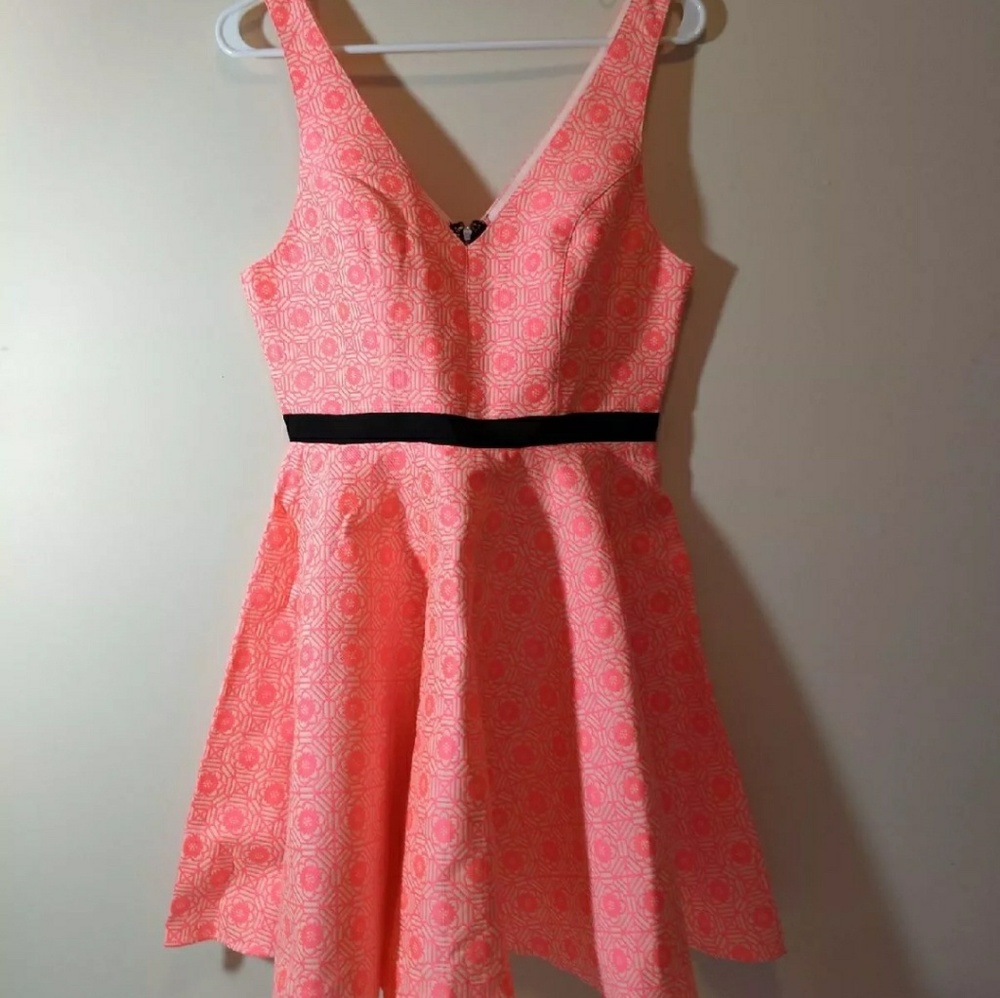 Dolce Vita neon pink flower dress